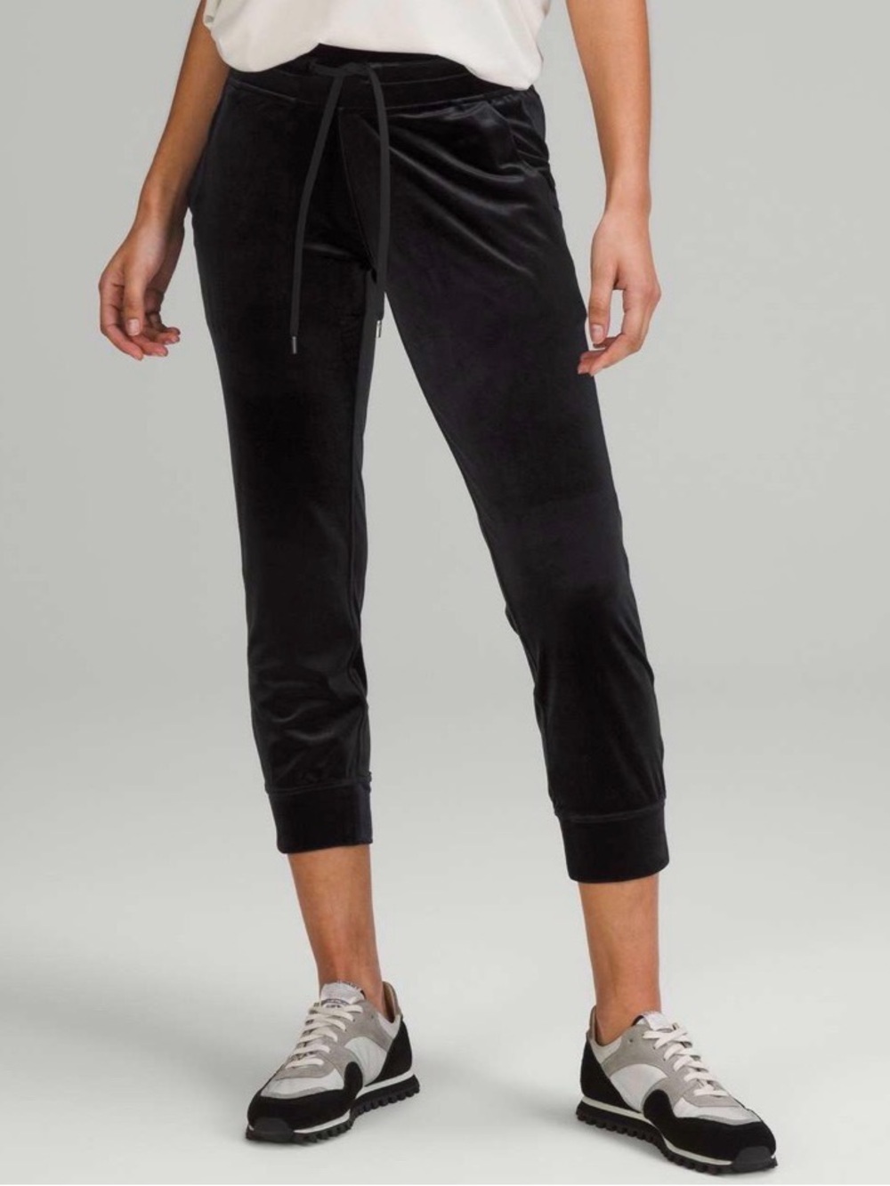 Lululemon Ready To Crush High Rise Jogger Crops